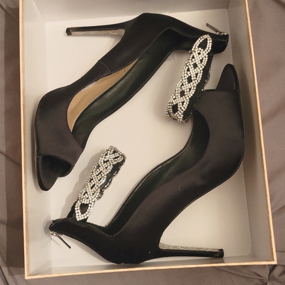 Jewel Badgley Mischka-Black-size 8